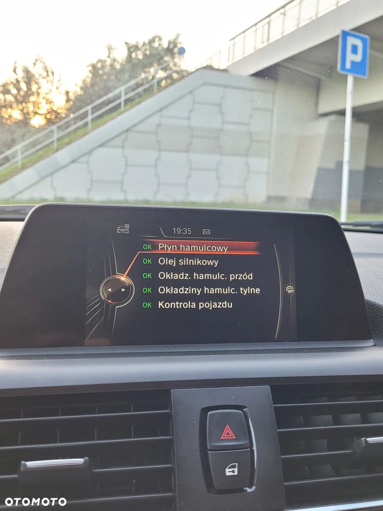 BMW Seria 1 114d - 11