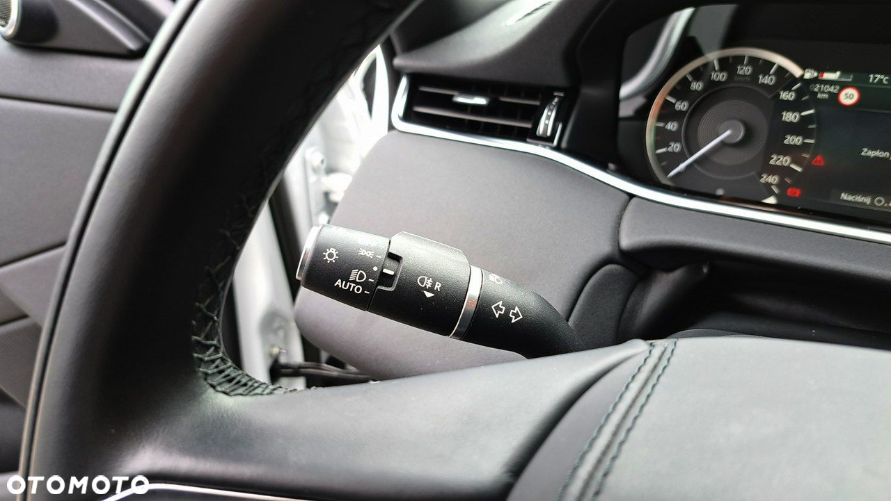 Land Rover Range Rover Evoque - 27