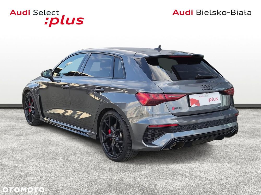 Audi RS3 Sportback - 4