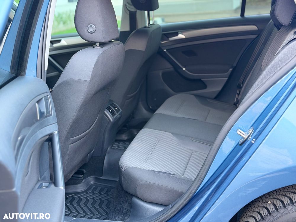 Volkswagen Golf 1.2 TSI BMT DSG Comfortline - 9