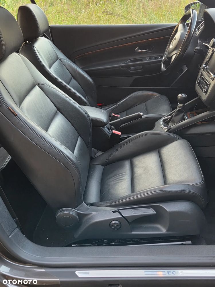 Volkswagen Eos - 11