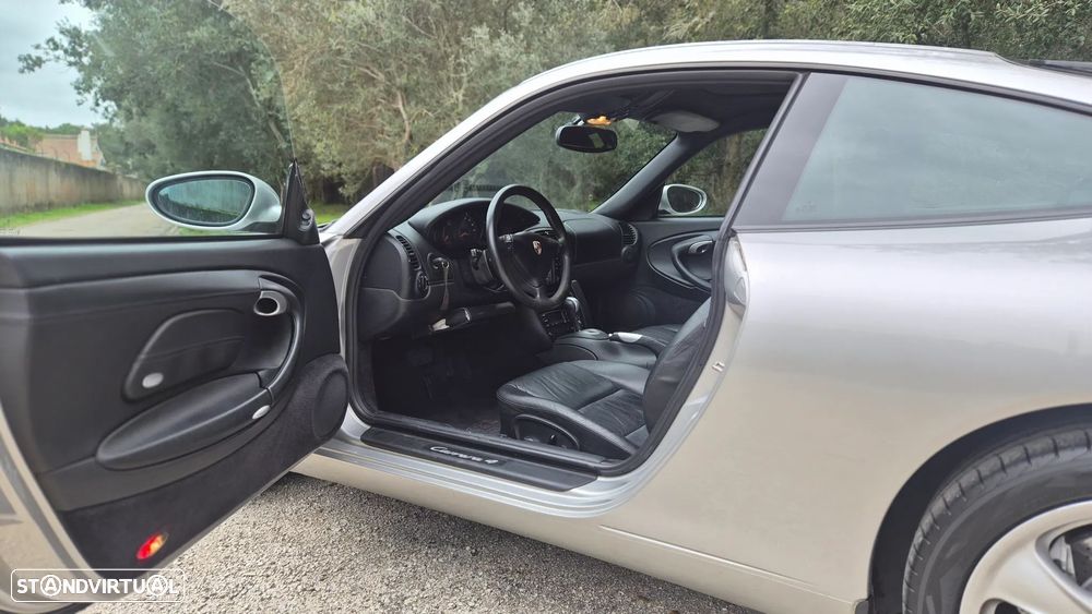 Porsche 911 (996) - 18