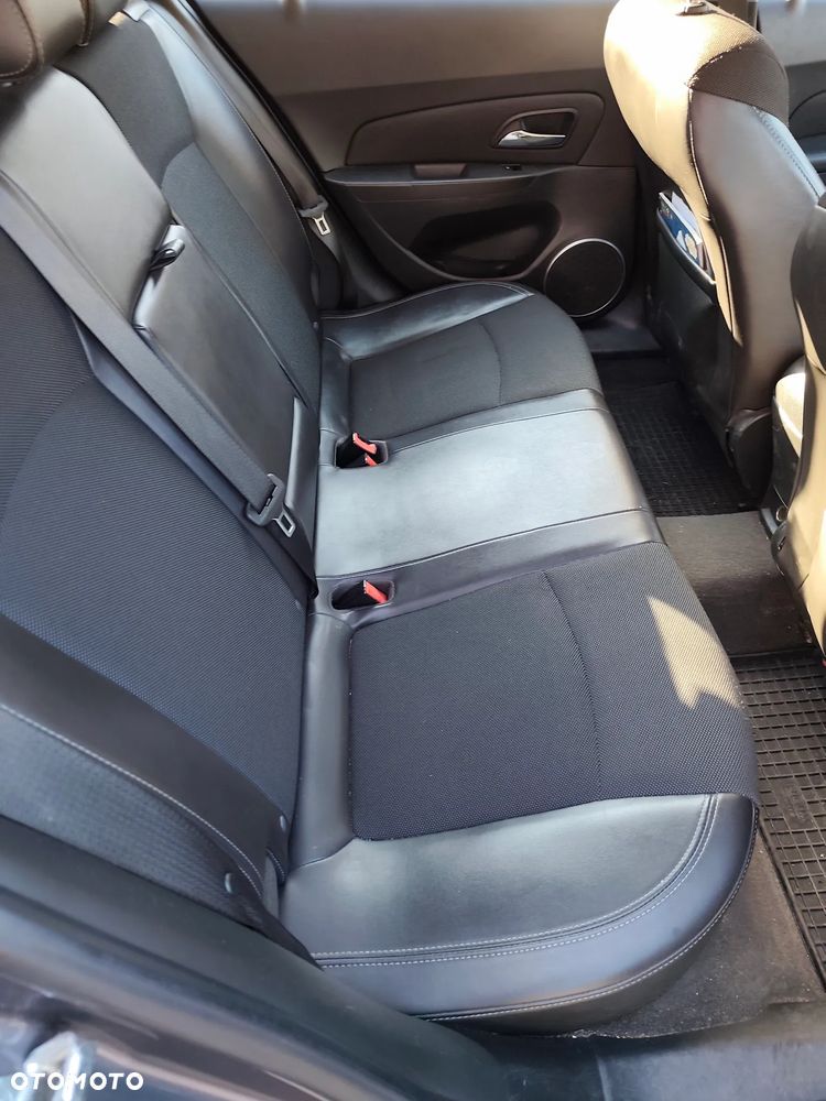 Chevrolet Cruze 2.0 D LTZ+ - 14