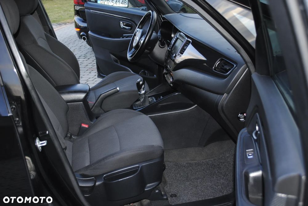 Kia Carens 1.7 CRDi 115 Fifa World Cup Edition - 16