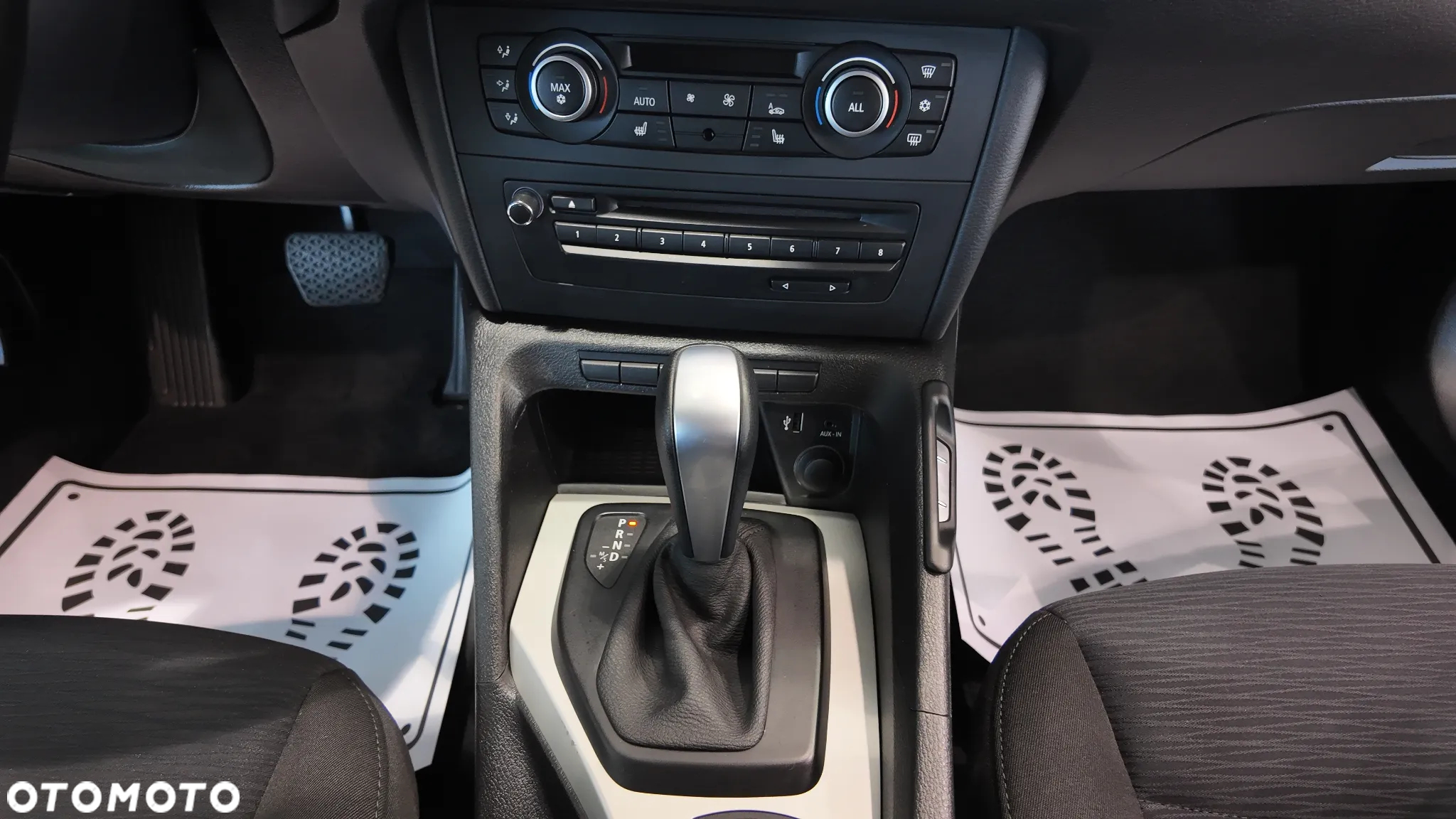 BMW X1 sDrive18i - 39