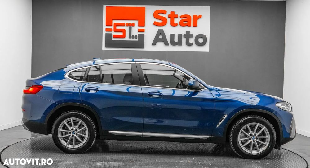 BMW X4 xDrive20i AT Advantage - 11