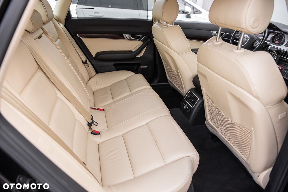 Audi A6 Limousine 3.2 FSI Quattro Tiptronic - 34