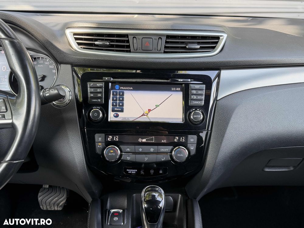 Nissan Qashqai 1.6 DCI Xtronic TEKNA+ - 19