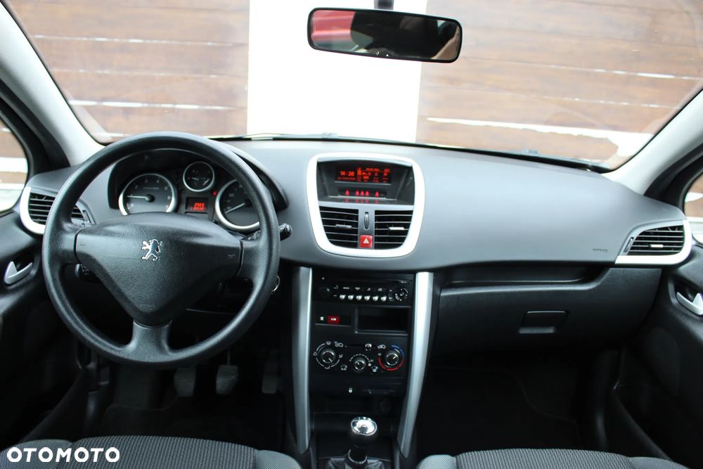 Peugeot 207 75 Tendance - 13