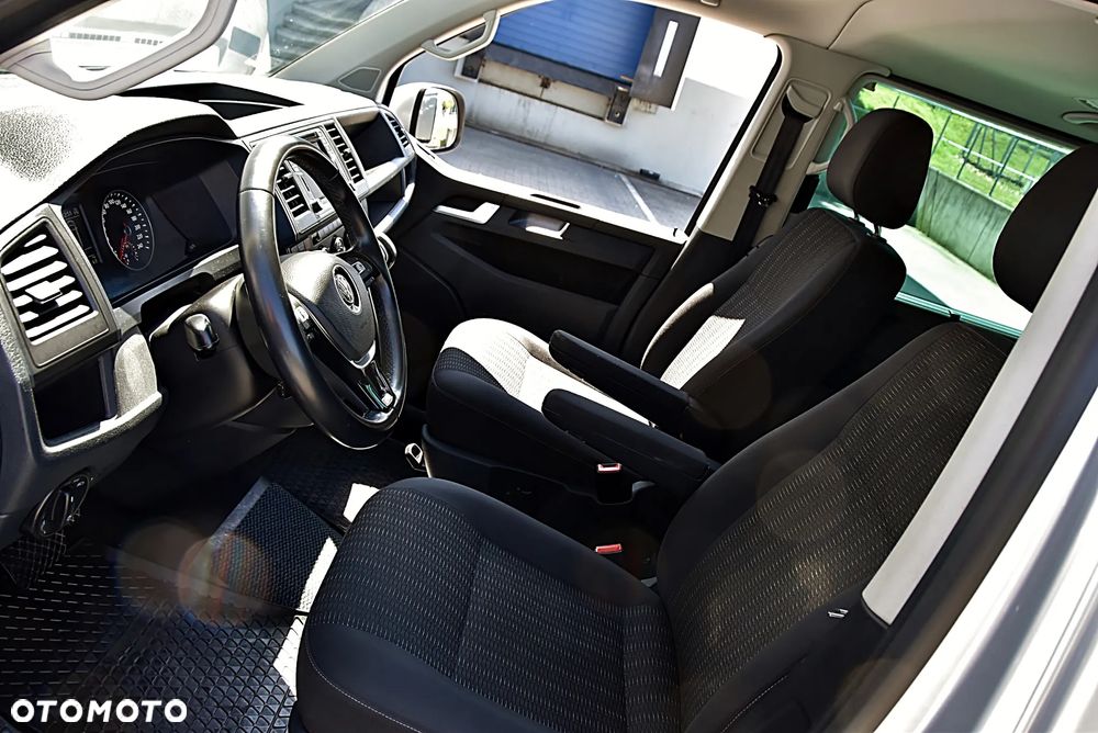 Volkswagen Caravelle 2.0 TDI L2 Comfortline DSG - 15