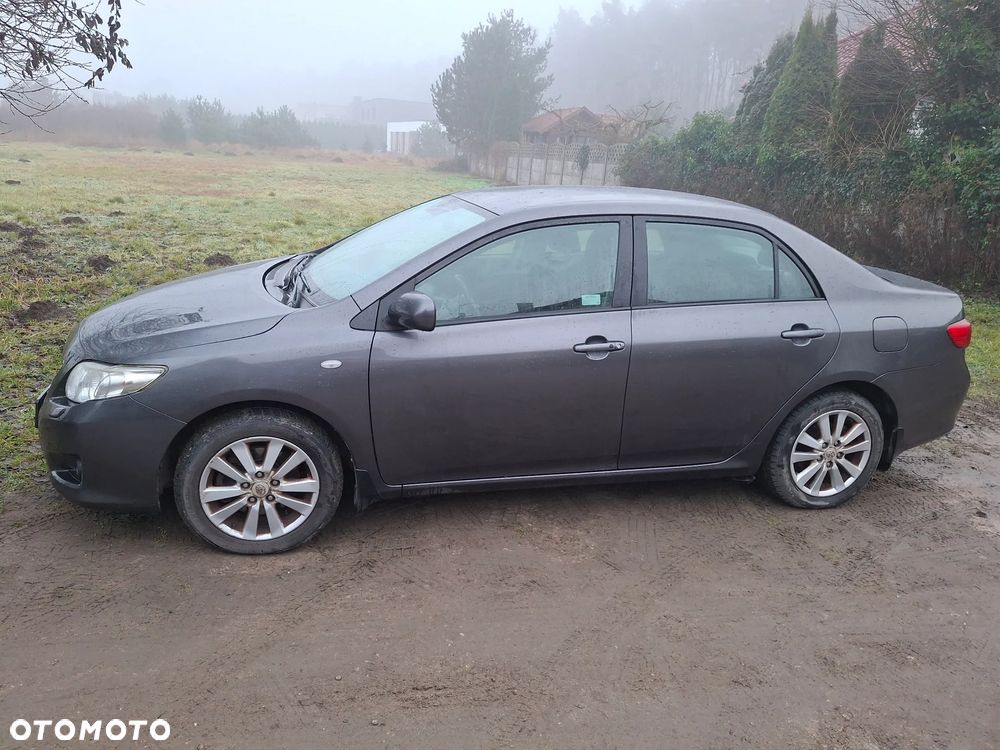 Toyota Corolla 2.0 D-4D Prestige - 1