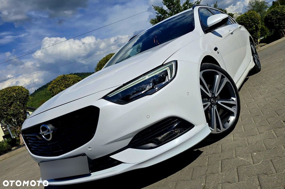 Opel Insignia CT 1.6 T Exclusive S&S - 39
