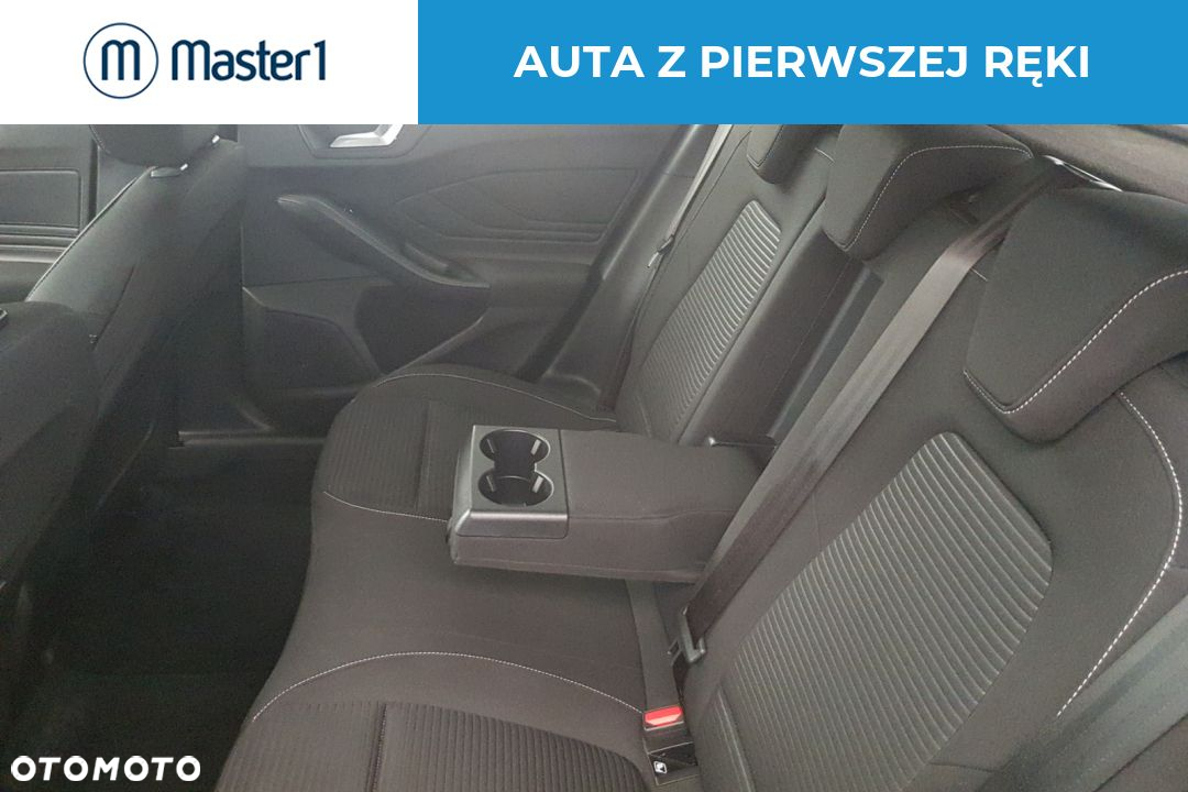 Ford Focus 1.0 EcoBoost Titanium - 11