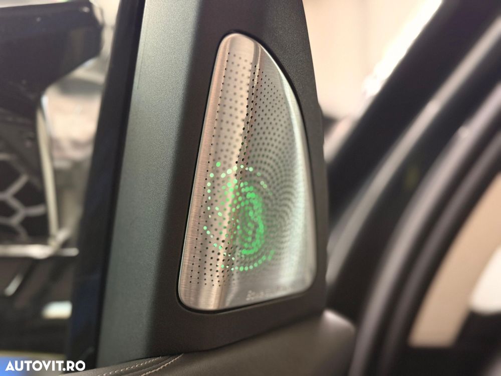 BMW X7 M60i xDrive AT MHEV - 24