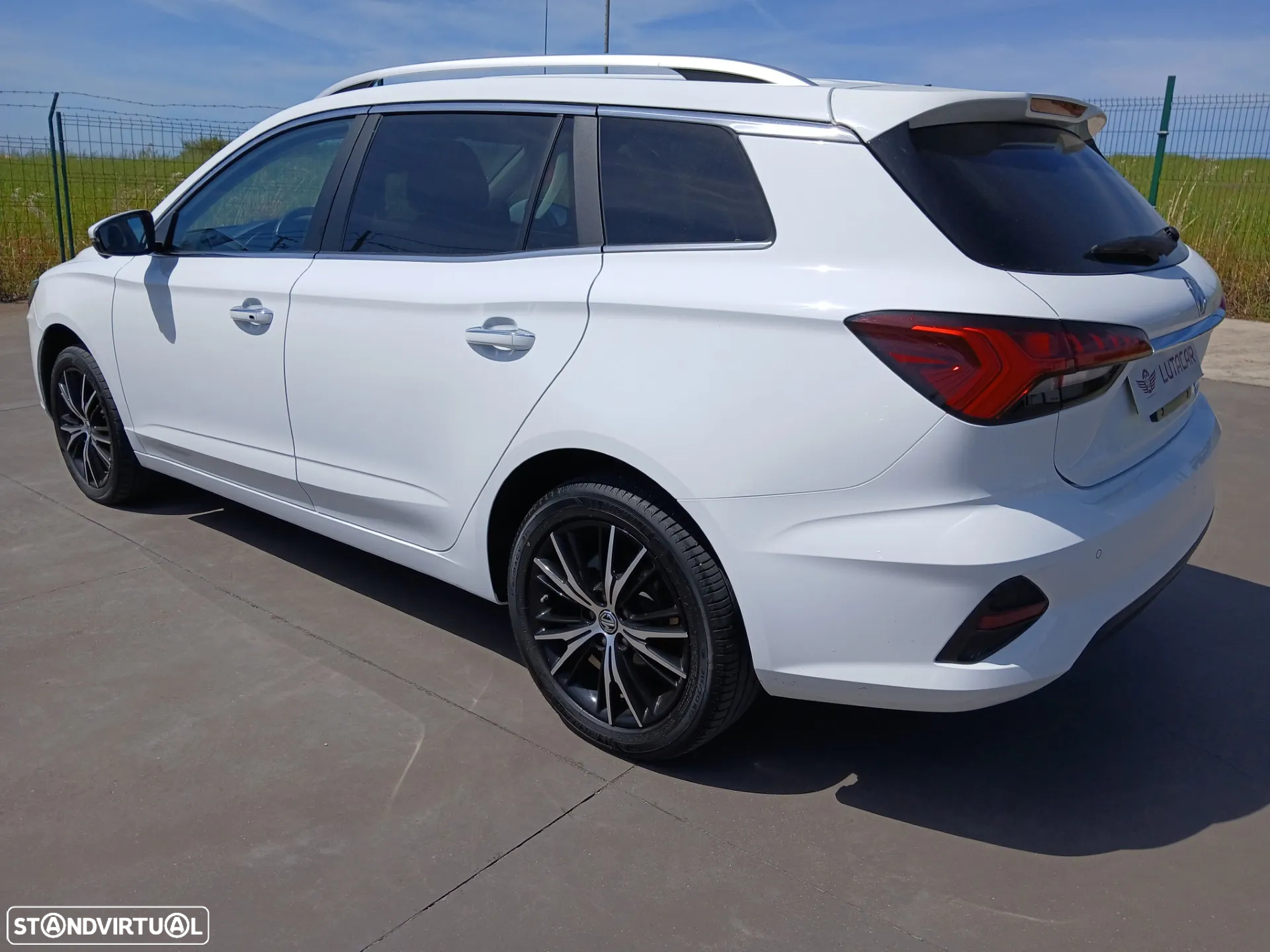MG MG5 51 kWh Luxury - 4
