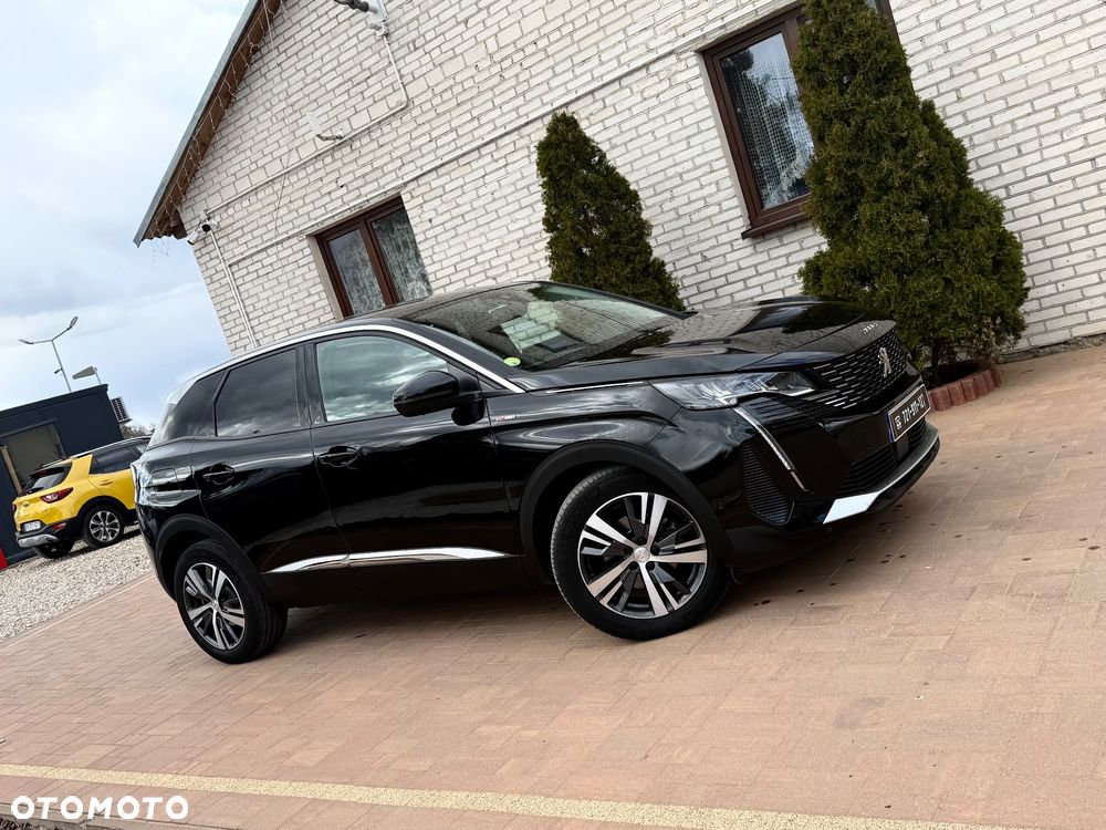 Peugeot 3008 BlueHDi 130 Stop & Start EAT8 Allure - 4
