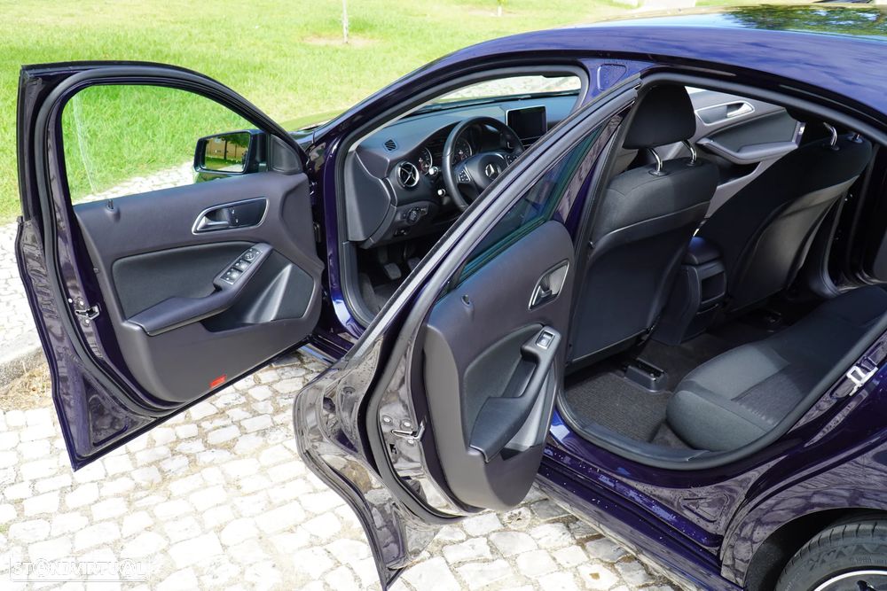 Mercedes-Benz A 180 - 10