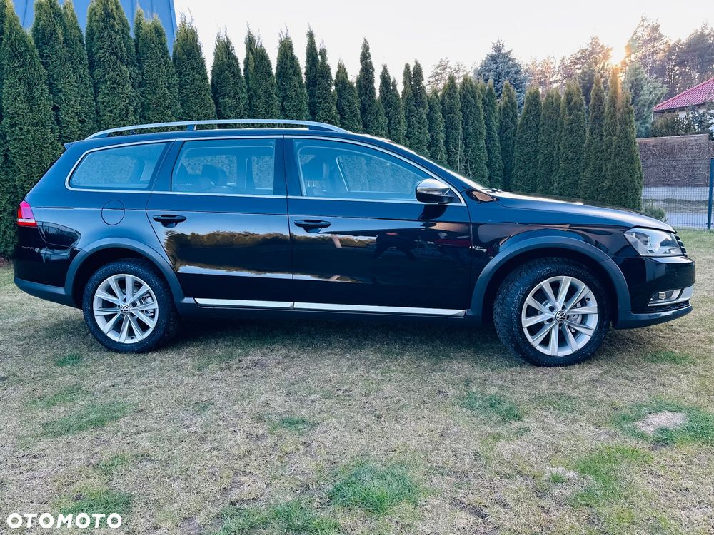Volkswagen Passat 2.0 TDI DPF Highline - 9