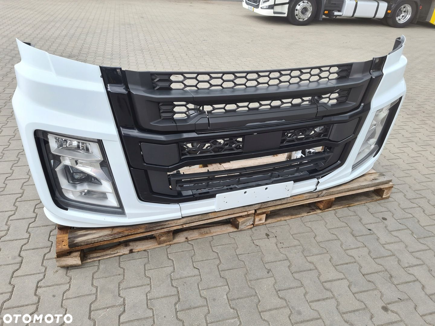 ZDERZAK PRZÓD KOMPLETNY LAMPA XENON LED GRILL BELKA FORD F MAX 500 TRUCKS - 2