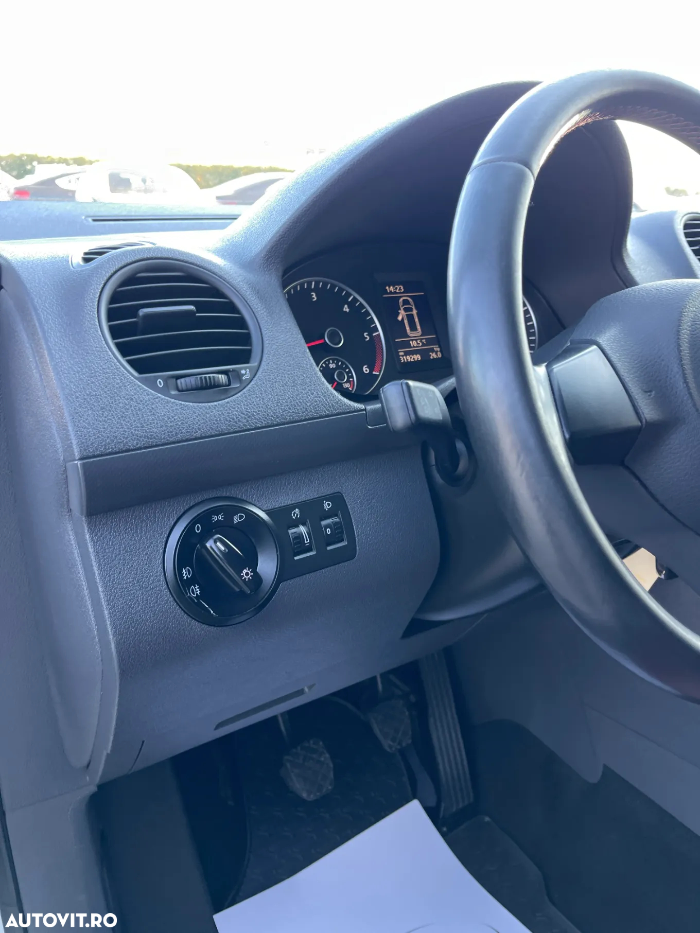 Volkswagen Caddy Maxi 2.0 TDI 4Motion Trendline - 30