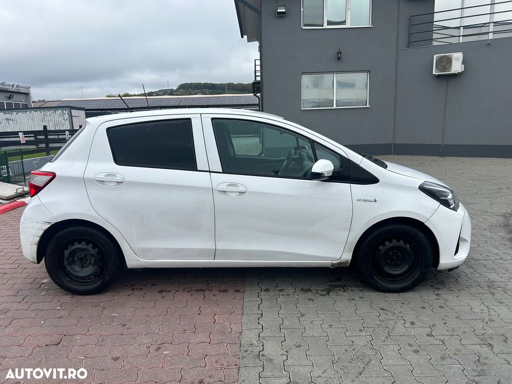 TOYOTA Yaris 2018 — imagine 4