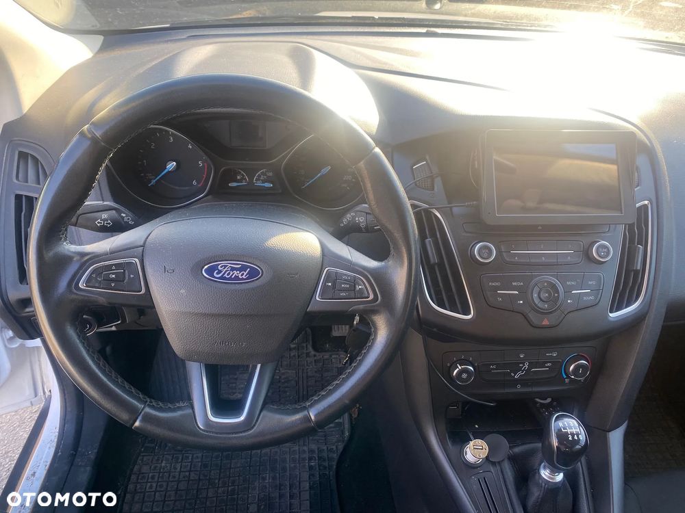 Ford Focus 1.5 TDCi Trend - 15