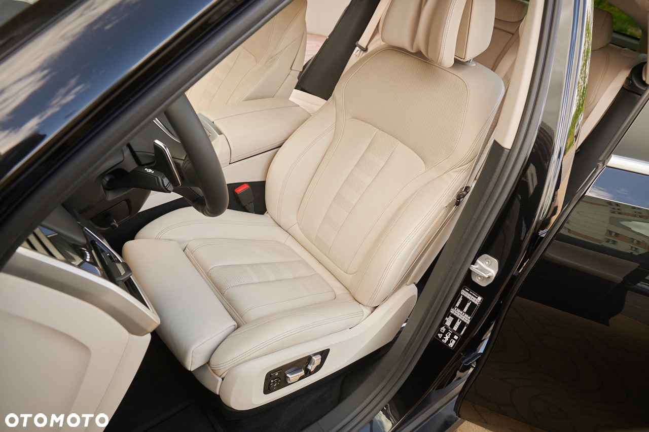 BMW X6 xDrive30d - 24
