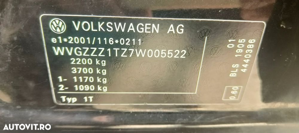 Volkswagen Touran 1.9 TDI DPF DSG Trendline - 19