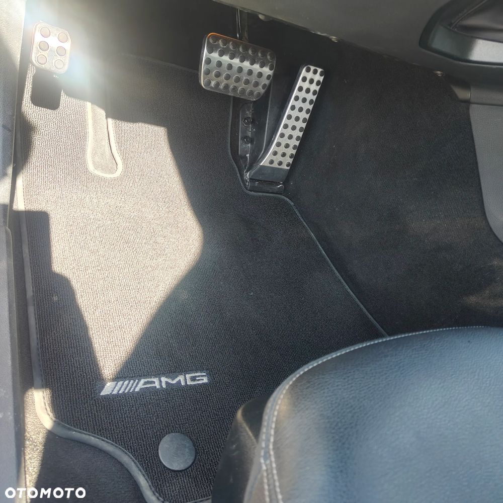 Mercedes-Benz Klasa E 400 4Matic 7G-TRONIC Avantgarde - 7