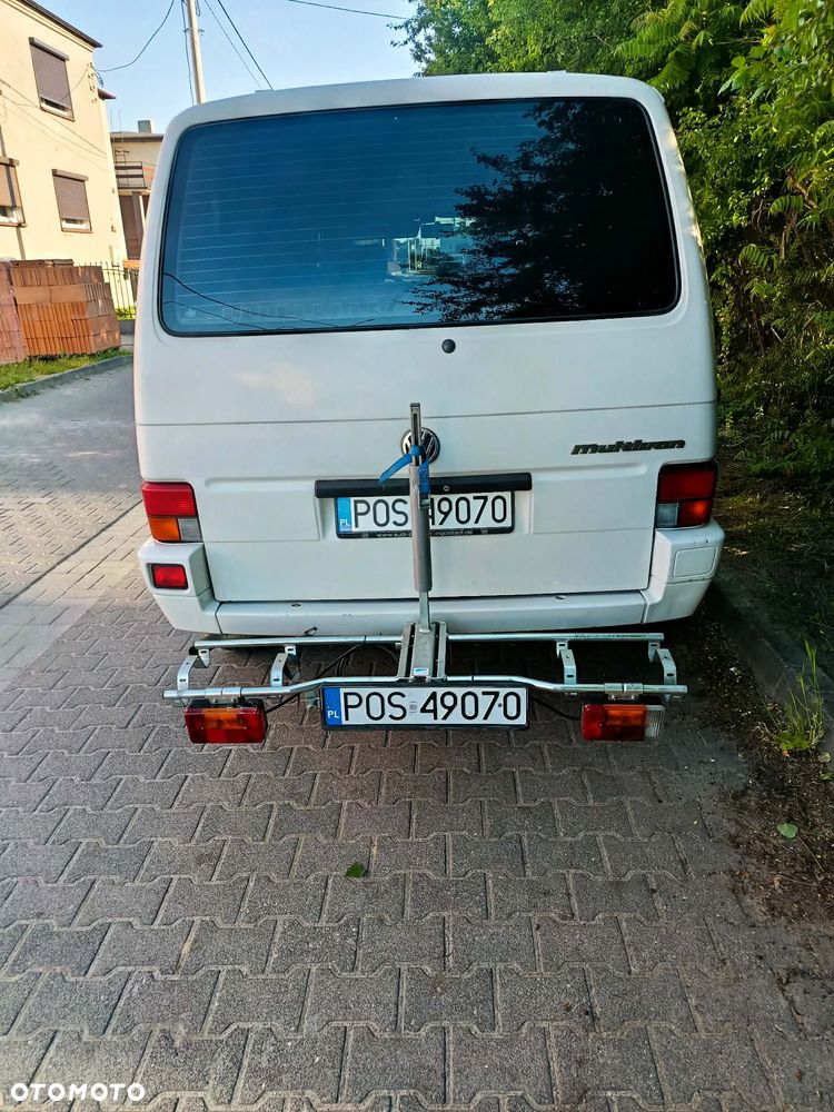Volkswagen Multivan Standard - 4