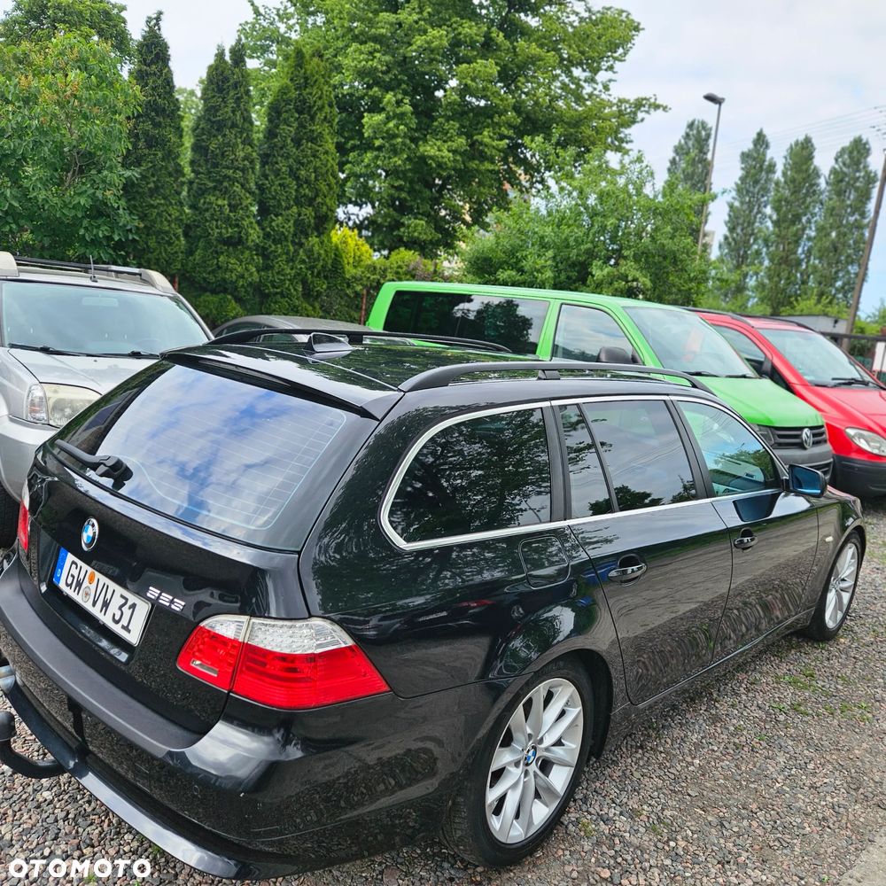 BMW Seria 5 523i Edition Exclusive - 7