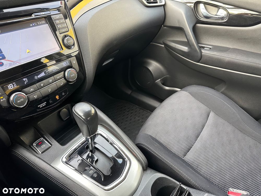 Nissan Qashqai - 30