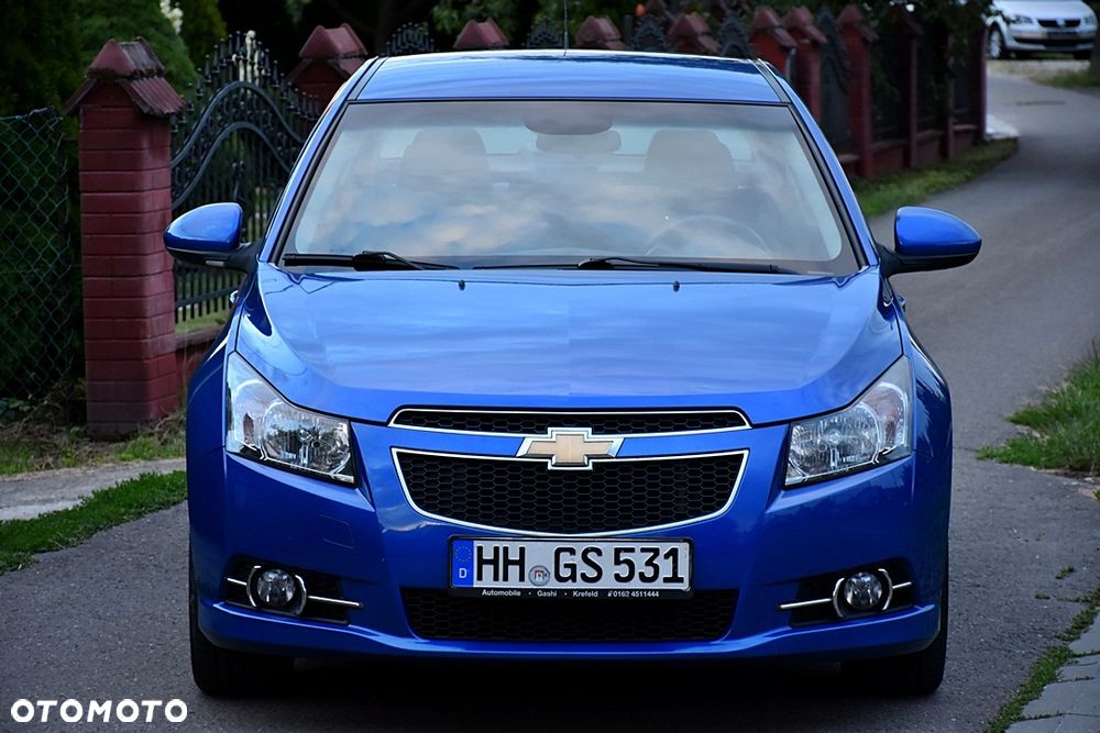 Chevrolet Cruze 1.8 LS+ - 15
