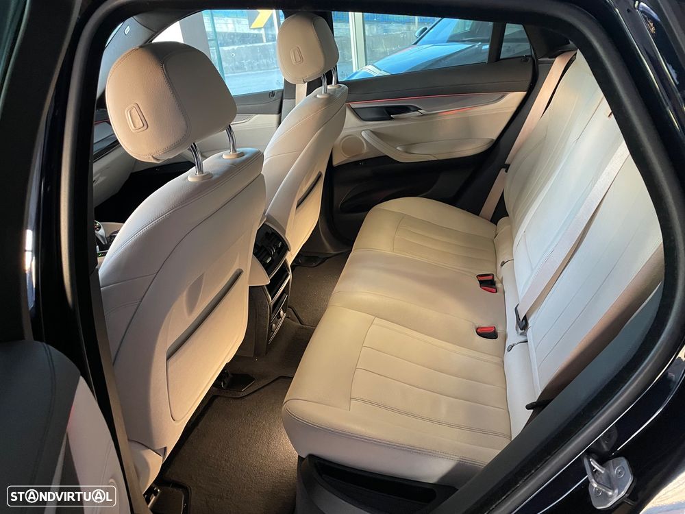 BMW X6 30 d xDrive Pack M - 28