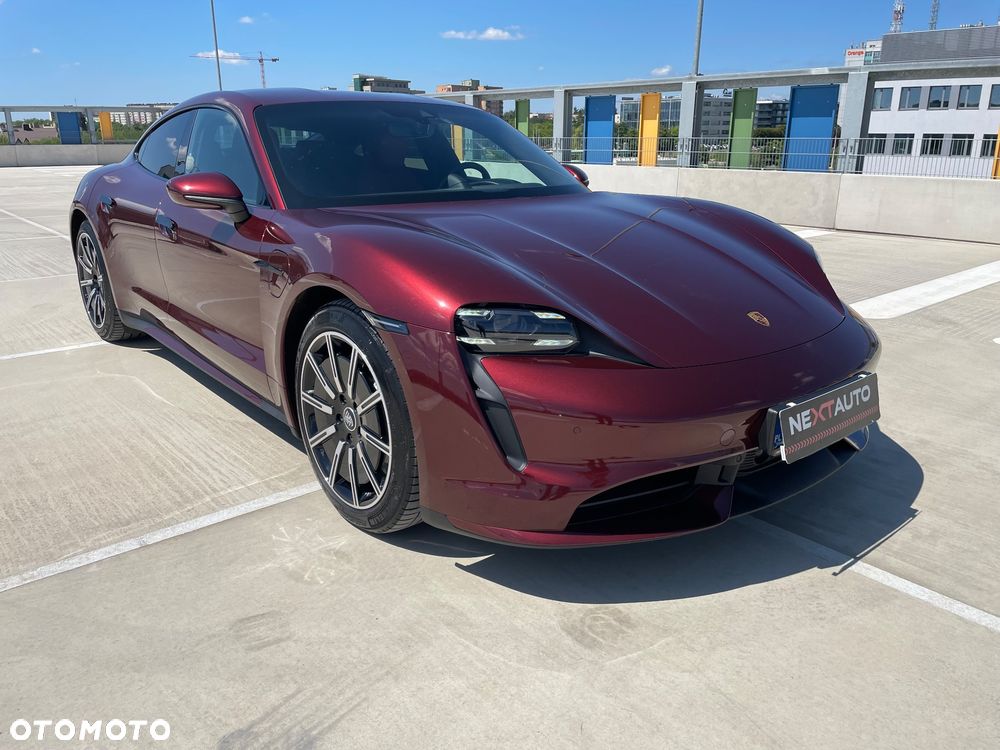 Porsche Taycan Turbo - 3