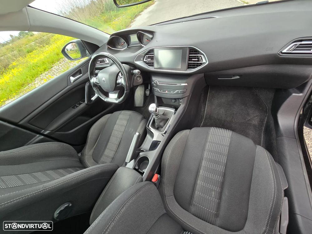 Peugeot 308 SW BlueHDi 120 Stop & Start Allure - 14