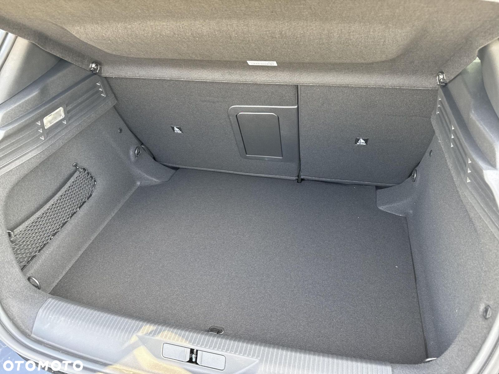 Peugeot 308 - 13