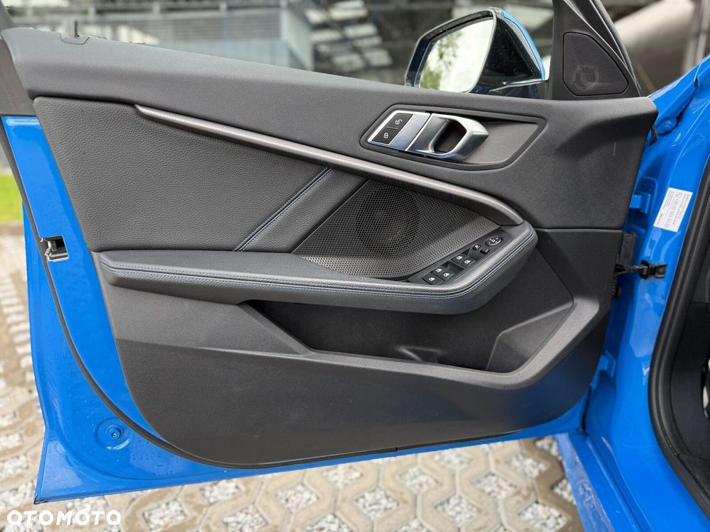 BMW Seria 1 - 18