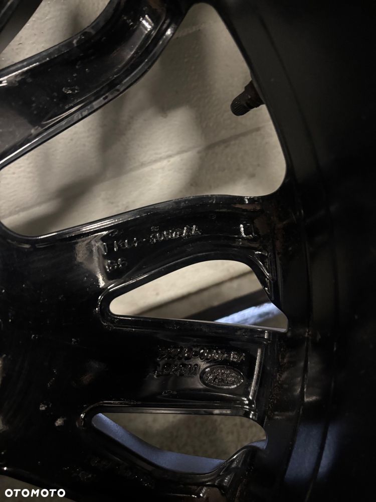 Alufelgi z Oponami Land Rover 5x120 9.5Jx21 275/45/21 - 18