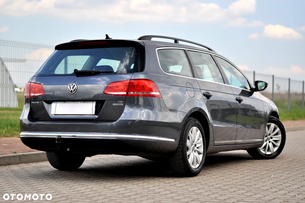 Volkswagen Passat - 6