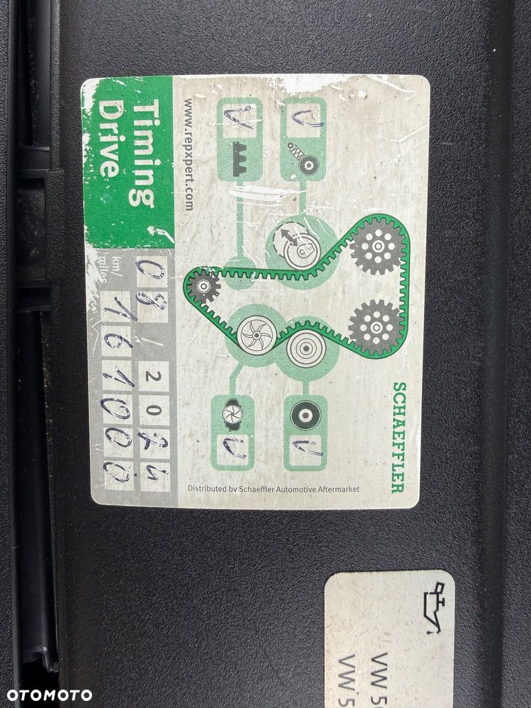 Volkswagen Passat 2.0 TDI SCR Business - 13