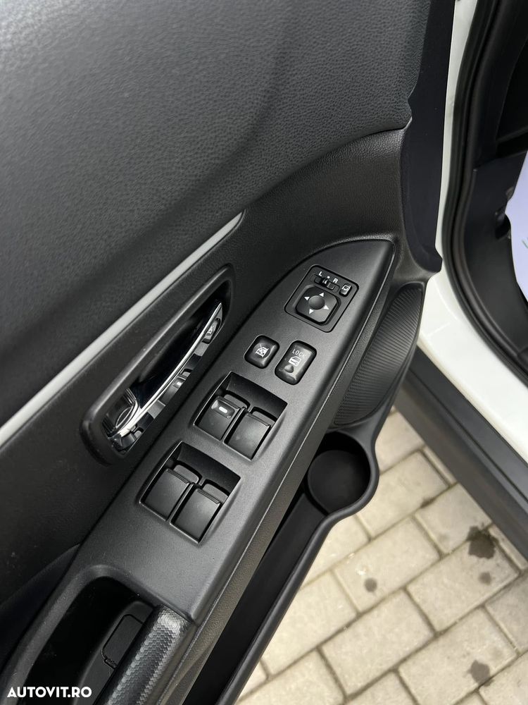 Mitsubishi ASX 1.8 DI-D 2WD Instyle - 20