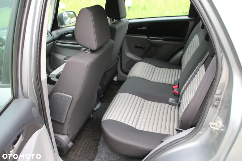 Suzuki SX4 2.0 DDiS 4x4 Style - 11