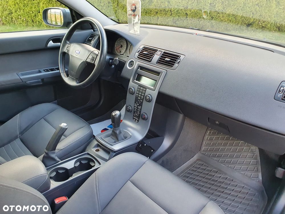 Volvo S40 1.8 Momentum - 14