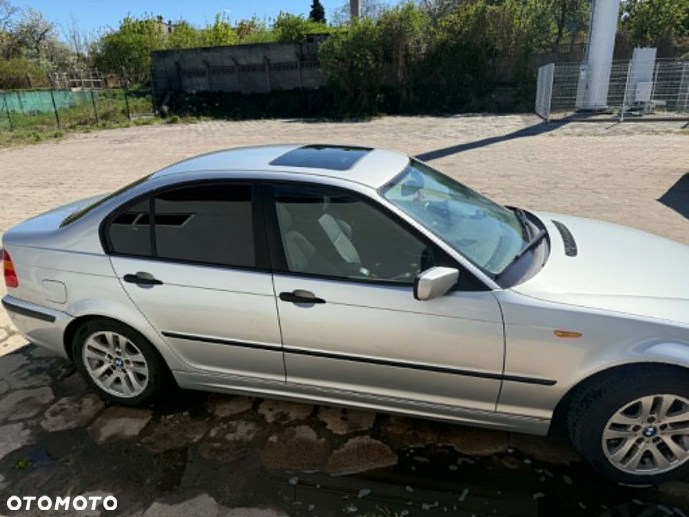BMW Seria 3 320d - 4