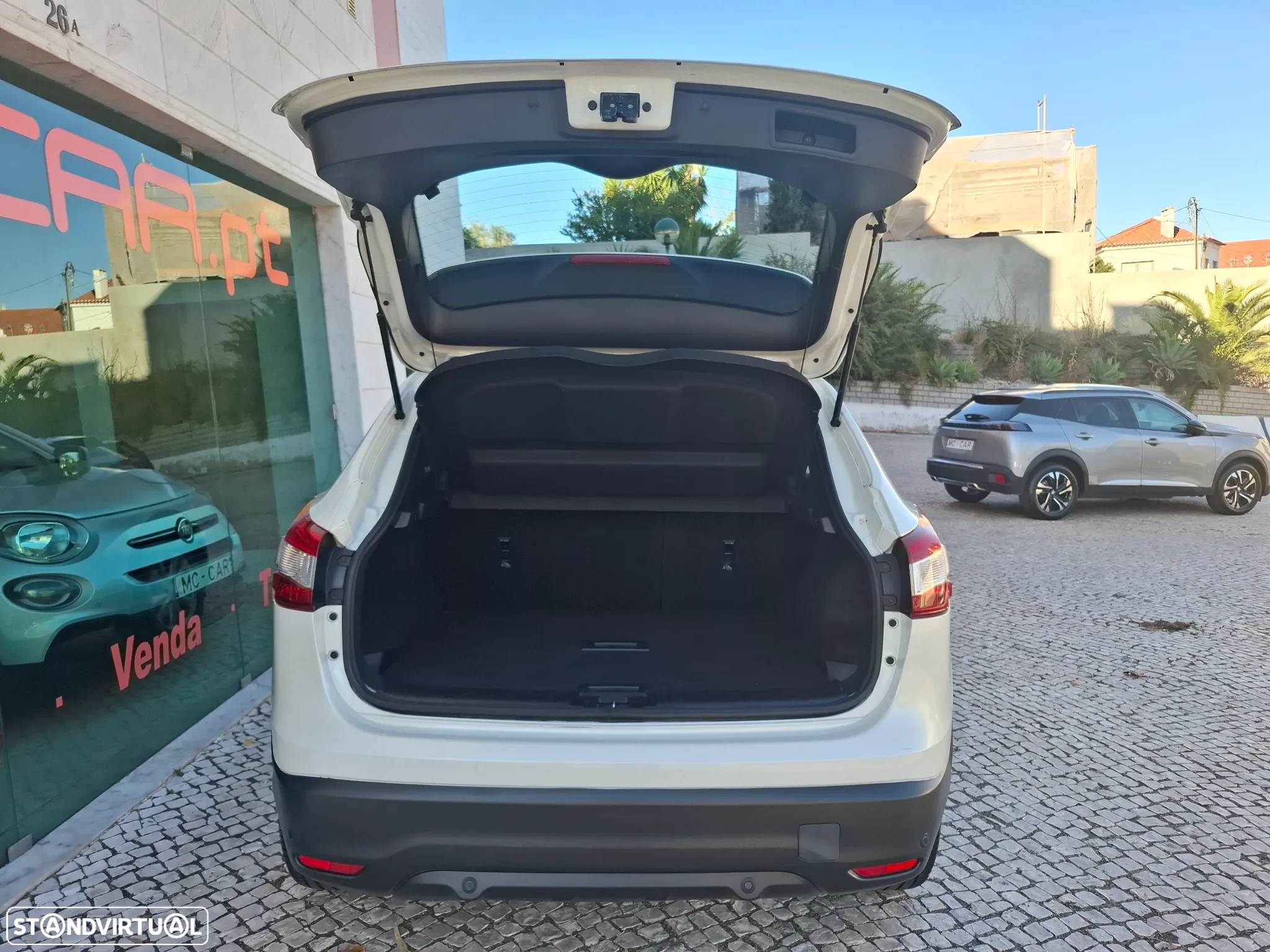 Nissan Qashqai 1.5 dCi N-Connecta - 42