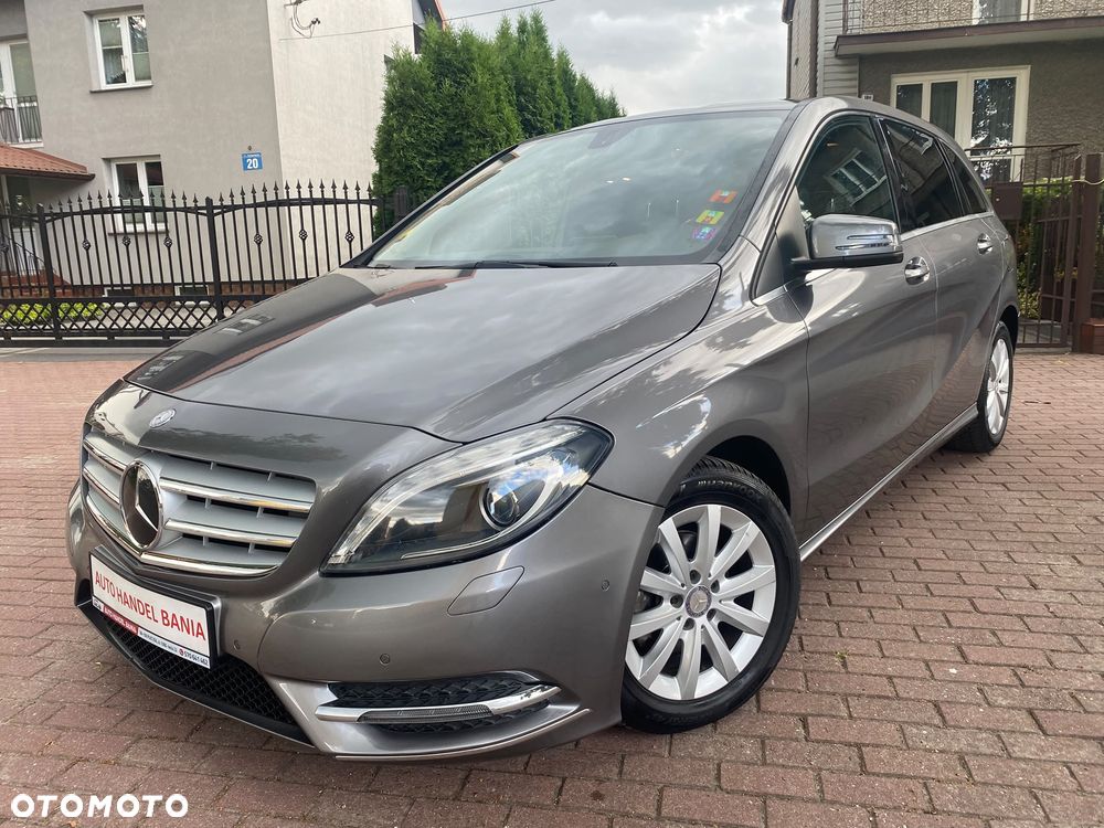 Mercedes-Benz Klasa B 180 CDI 7G-DCT - 32