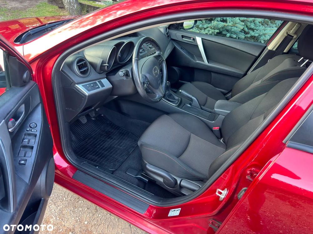 Mazda 3 - 5