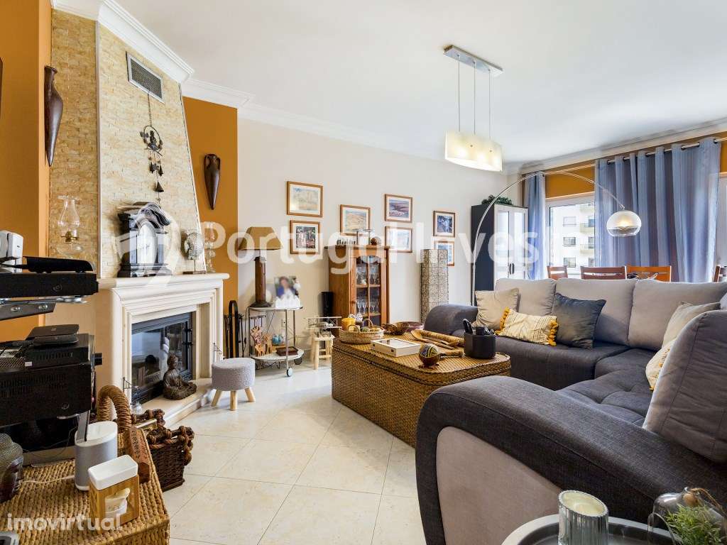 Excelente apartamento T3 numa zona de grande nome e de varios servi... - Grande imagem: 5/25