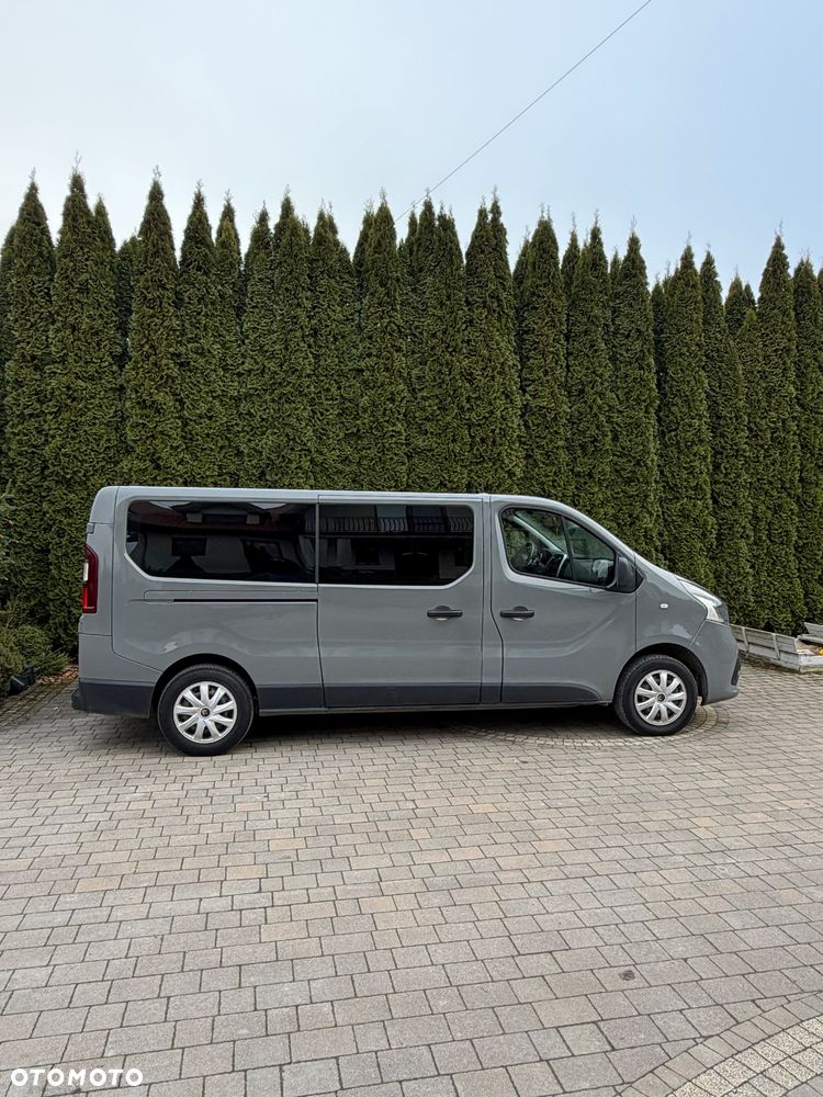 Renault Trafic Grand 1.6 dCi - 6